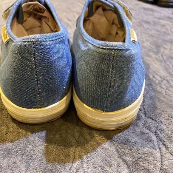 Looney Tunes Women's Yellow and Blue Trainers Size 10 - Picture 6 of 11